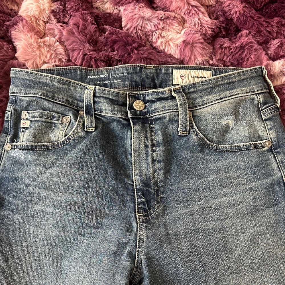 Women’s Blue Jeans Aged Denim Farah Boot High-Rise Fit